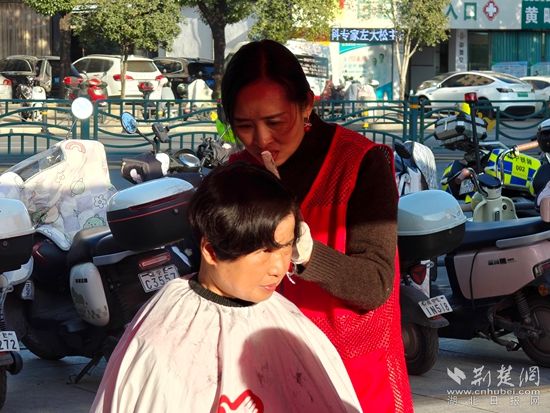 社會(huì)部 義務(wù)剪發(fā).jpg.jpg